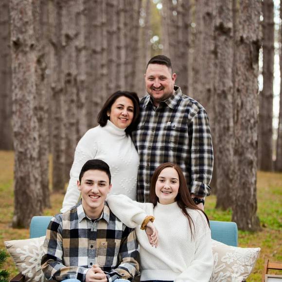 Meet your Posher, Rosie - Picture 1 of 1